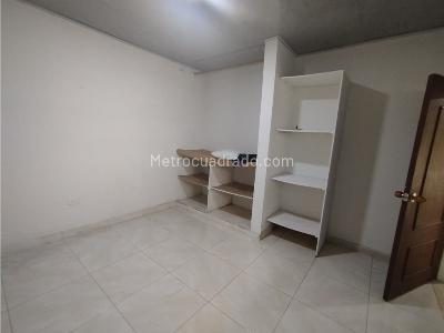 Casa de 5 alcobas en venta en La Estacion, Palmira, 600 m² · foto 11 de 20