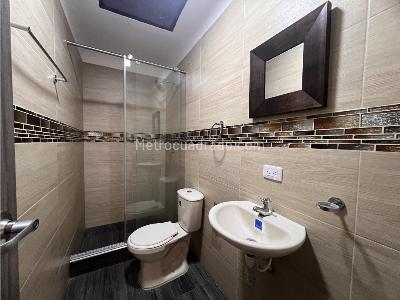 Casa de 5 alcobas en venta en Pampa Linda, Cali, 350 m² · foto 10 de 18
