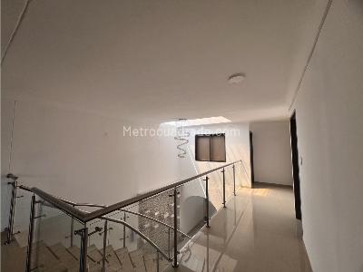 Casa de 5 alcobas en venta en Pampa Linda, Cali, 350 m² · foto 12 de 18