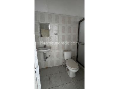 Casa de 5 alcobas en venta en Santa Elena, Cali, 178 m² · foto 7 de 18