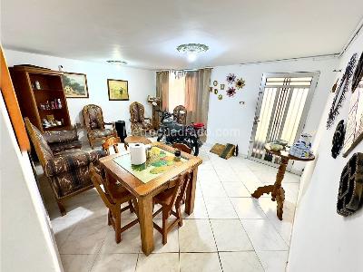 Casa de 3 alcobas en venta en Aranjuez, Medellín, 77 m² · foto 5 de 15
