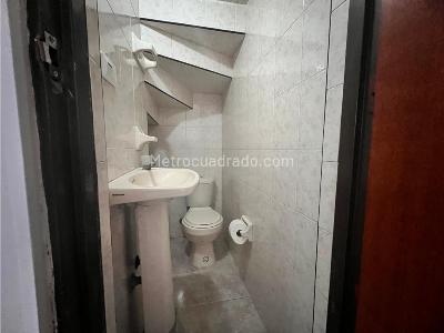 Casa de 3 alcobas en venta en Santa Barbara, Cali, 150 m² · foto 3 de 10