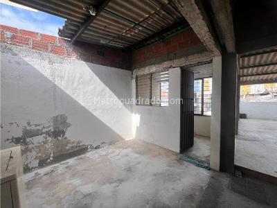 Casa de 3 alcobas en venta en Santa Barbara, Cali, 150 m² · foto 7 de 10