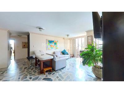 Apartamento de 3 alcobas en venta en Versalles, Cali, 115 m² · foto 2 de 20