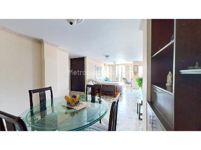 Apartamento de 3 alcobas en venta en Versalles, Cali, 115 m² · foto 3 de 20