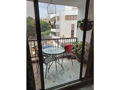 Apartamento de 3 alcobas en venta en El Limonar, Cali, 102 m² · foto 8 de 13