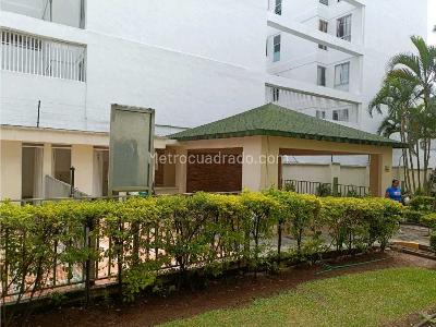 Apartamento en venta en El Refugio, Cali · foto 9 de 11