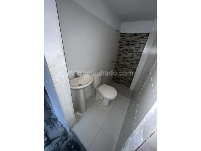 Casa de 5 alcobas en venta en Manuela Beltran, Cali, 105 m² · foto 8 de 10