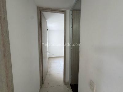 Apartamento de 2 alcobas en venta en Ciudad Pacifica, Cali, 64 m² · foto 8 de 18
