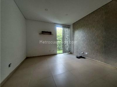 Casa de 3 alcobas en venta en Jamundi, Cali, 460 m² · foto 3 de 9