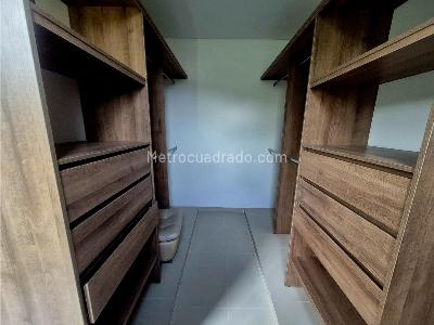 Casa de 3 alcobas en venta en Jamundi, Cali, 460 m² · foto 8 de 9