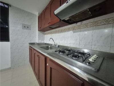 Apartamento de 2 alcobas en venta en Piedra Pintada, Ibagué, 62 m² · foto 3 de 8
