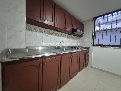 Apartamento de 2 alcobas en venta en Piedra Pintada, Ibagué, 62 m² · foto 4 de 8