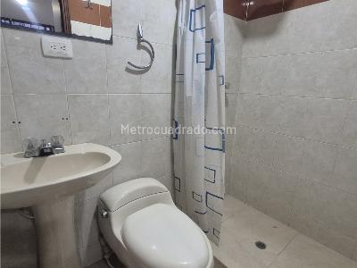 Apartamento de 2 alcobas en venta en Piedra Pintada, Ibagué, 62 m² · foto 8 de 8