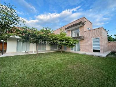 Casa de 3 alcobas en venta en Rozo, Palmira, 292 m² · foto 2 de 20