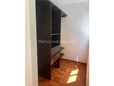 Apartamento en venta en Poblado Campestre, Cali · foto 2 de 9