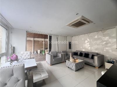Casa de 3 alcobas en venta en Pance, Cali, 250 m² · foto 3 de 16