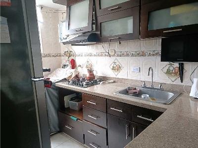 Apartamento de 3 alcobas en venta en El Limonar, Cali, 55 m² · foto 2 de 17