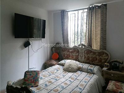 Apartamento de 3 alcobas en venta en El Limonar, Cali, 55 m² · foto 5 de 17
