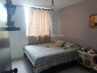 Apartamento de 3 alcobas en venta en El Limonar, Cali, 55 m² · foto 11 de 17