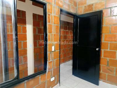 Casa de 5 alcobas en venta en El Rodeo, Cali, 300 m² · foto 14 de 20