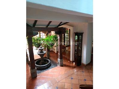 Casa de 4 alcobas en venta en Ciudad Jardin, Cali, 950 m² · foto 6 de 13