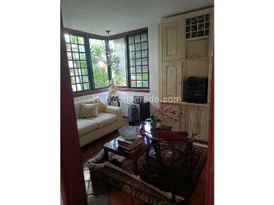 Casa de 4 alcobas en venta en Ciudad Jardin, Cali, 950 m² · foto 8 de 13