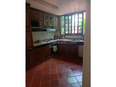 Casa de 4 alcobas en venta en Ciudad Jardin, Cali, 950 m² · foto 9 de 13