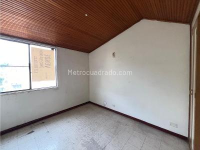 Casa de 4 alcobas en venta en El Limonar, Cali, 78 m² · foto 5 de 17