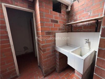Casa de 4 alcobas en venta en El Limonar, Cali, 78 m² · foto 7 de 17