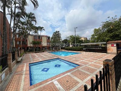 Casa de 4 alcobas en venta en El Limonar, Cali, 78 m² · foto 17 de 17
