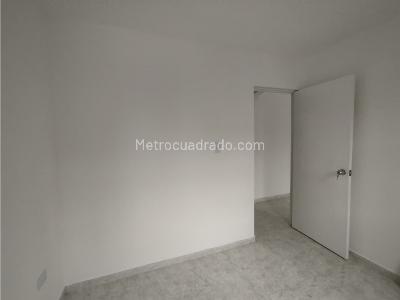 Apartamento en venta en Primero De Mayo, Cali · foto 6 de 18