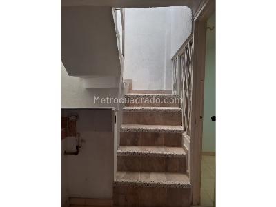 Casa de 5 alcobas en venta en Napoles, Cali, 226 m² · foto 5 de 15