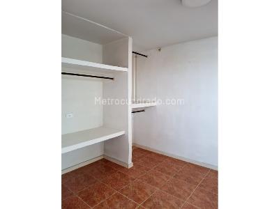 Casa de 5 alcobas en venta en Napoles, Cali, 226 m² · foto 9 de 15