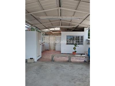 Casa de 5 alcobas en venta en Napoles, Cali, 226 m² · foto 10 de 15