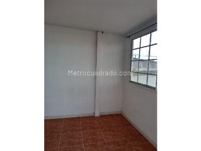 Casa de 5 alcobas en venta en Napoles, Cali, 226 m² · foto 14 de 15