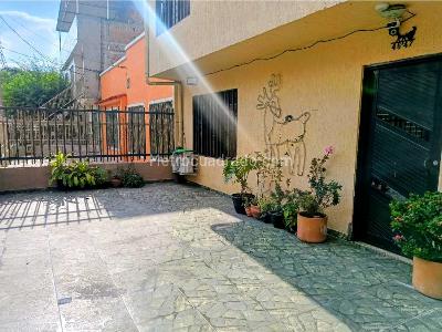 Casa de 5 alcobas en venta en Salomia, Cali, 170 m² · foto 2 de 10