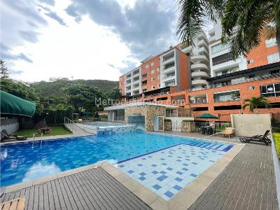 Apartamento de 3 alcobas en venta en Cali, Cali, 150 m² · foto 12 de 14