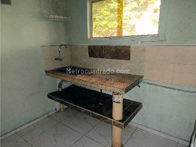 Casa de 5 alcobas en venta en Alfonzo Lopez, Cali, 330 m² · foto 13 de 14