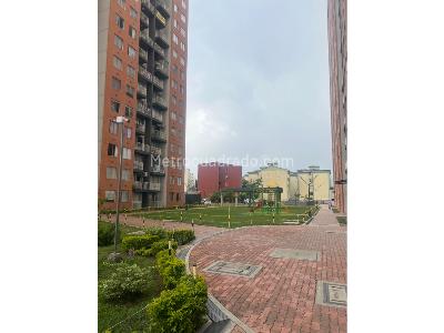 Apartamento de 2 alcobas en venta en La Alborada, Cali, 50 m² · foto 13 de 15