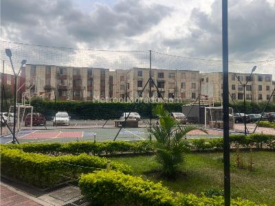 Apartamento de 2 alcobas en venta en La Alborada, Cali, 50 m² · foto 14 de 15