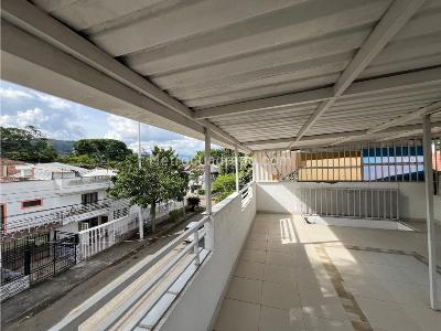 Casa de 4 alcobas en venta en Camino Real, Cali, 228 m² · foto 20 de 20