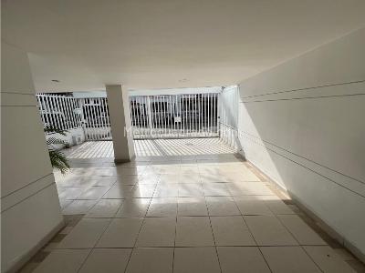 Casa de 4 alcobas en venta en Camino Real, Cali, 228 m² · foto 4 de 20