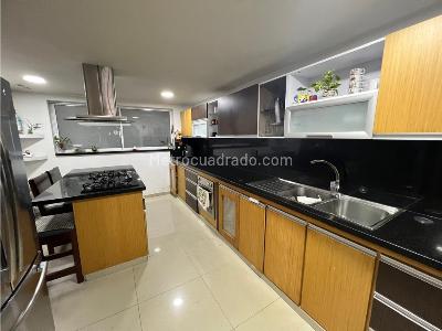Casa de 4 alcobas en venta en Camino Real, Cali, 228 m² · foto 9 de 20