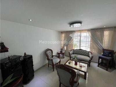 Casa de 4 alcobas en venta en Camino Real, Cali, 228 m² · foto 10 de 20