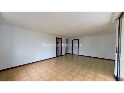 Apartamento de 3 alcobas en venta en Unicentro, Cali, 122 m² · foto 3 de 17