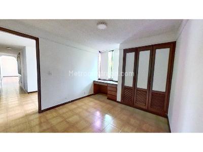 Apartamento de 3 alcobas en venta en Unicentro, Cali, 122 m² · foto 5 de 17