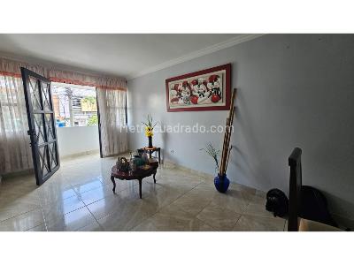 Casa de 5 alcobas en venta en Cali, Cali, 450 m² · foto 6 de 19