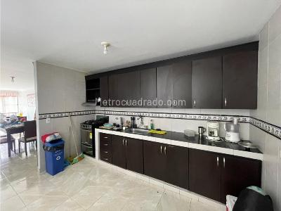 Casa de 5 alcobas en venta en Cali, Cali, 450 m² · foto 10 de 19
