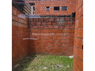 Casa de 1 alcoba en venta en Cali, Cali, 35 m² · foto 9 de 9